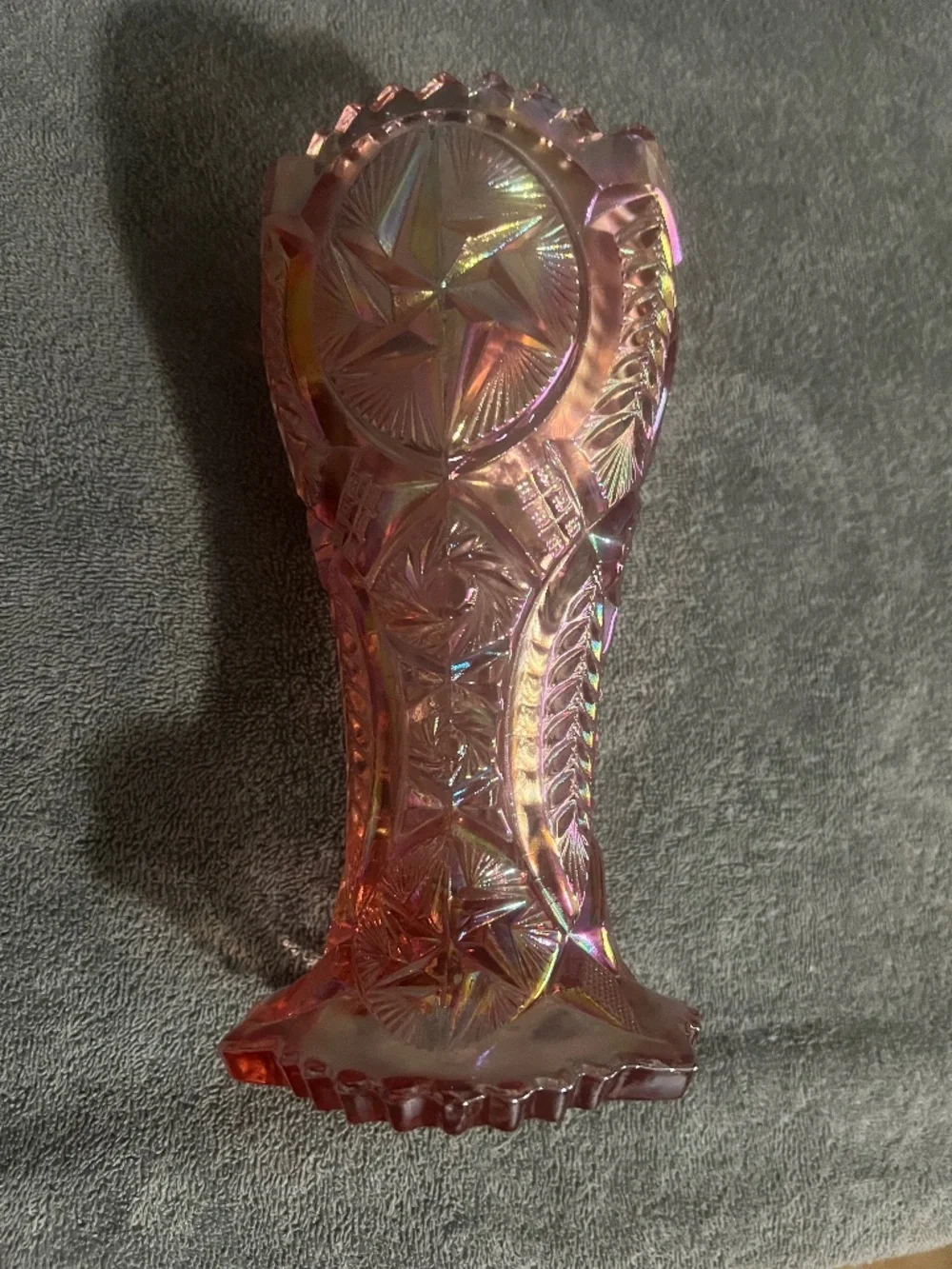 Vintage L.E.Smith Pink Iridescent Carnival Glass Swirling Star Vase